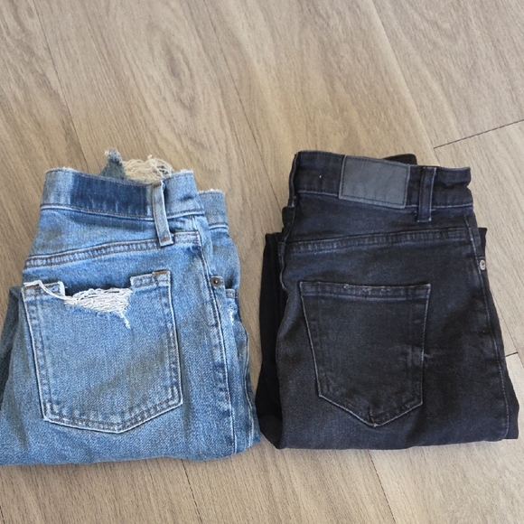 Abercrombie & Fitch Denim - 2 Women's Size 2 Jeans! Zara Black Wash/ Abercrombie& Fitch Blue Wash.